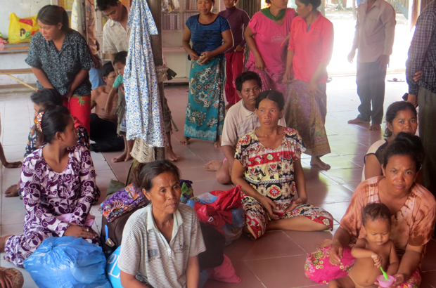 មន្ត្រី​ខុទ្ទកាល័យ​នាយករដ្ឋមន្ត្រី ហ៊ុន សែន និង​​ក្រសួង​ដែនដី សន្យា​ឆ្លើយ​តប​ពលរដ្ឋ​មាន​បញ្ហា​ដីធ្លី​នៅ​ខេត្ត​ក្រចេះ​នៅ​ថ្ងៃ​ទី​២៩ មីនា